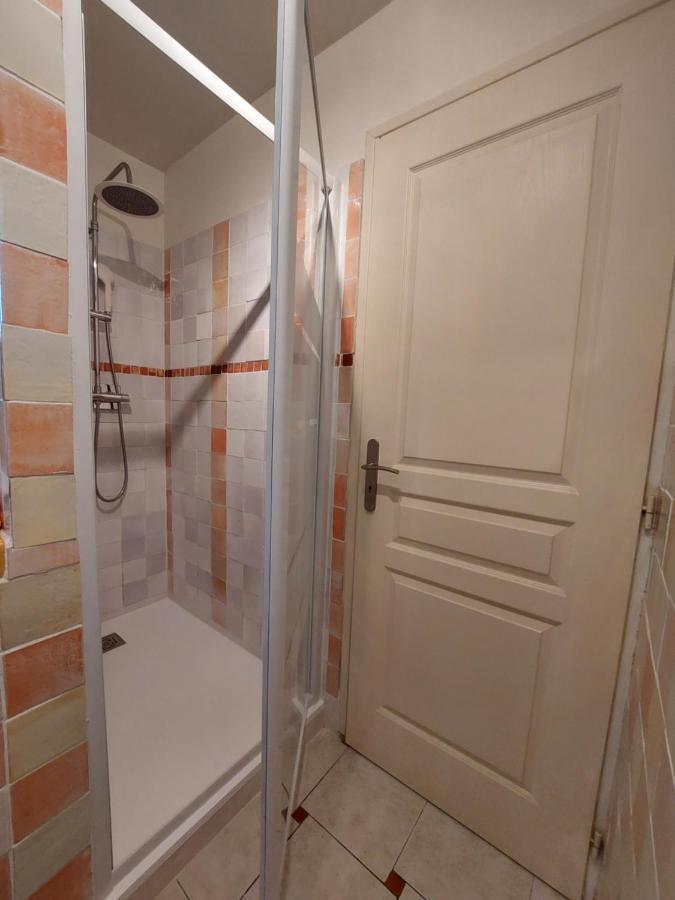Mas Des Cigognes Bed & Breakfast Льо Тор Екстериор снимка